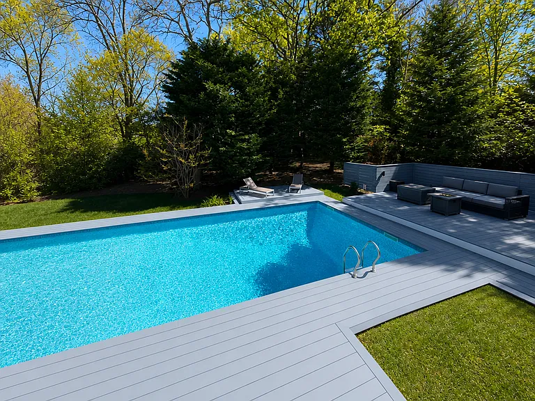 41 Hawthorne Rd — Photo 4