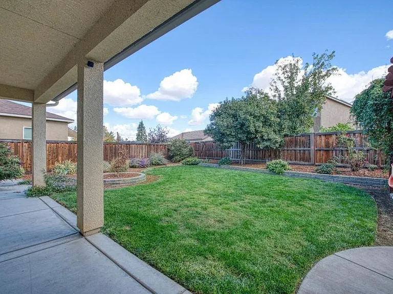 3816 N Carriage Ave — Photo 19