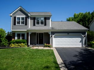 224 Foxmoor Rd, Fox River Grove, IL 60021