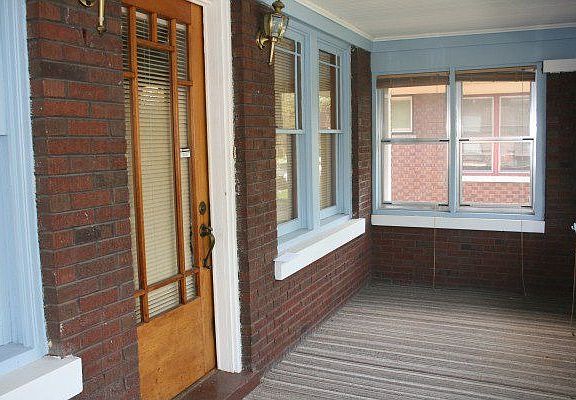 Enclosed porch