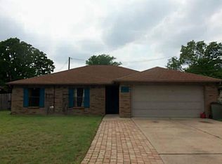 3903 Sioux Cir, Bryan, TX 77802