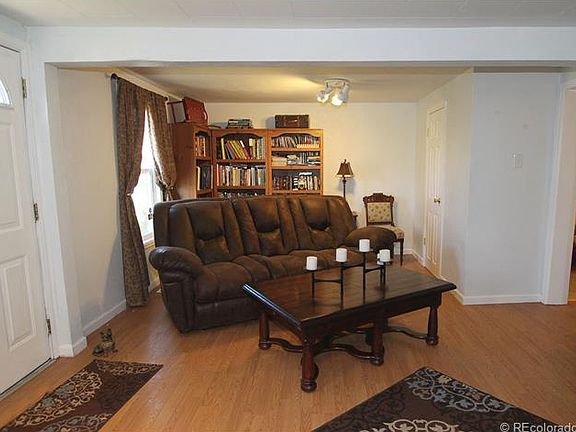 3rd image of 2030 S Huron St