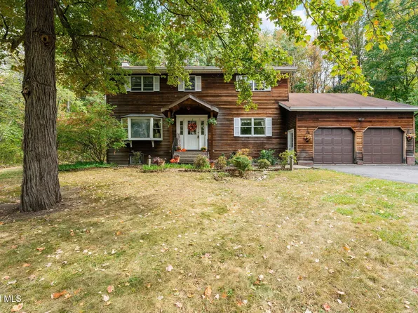 65 Bradt Road, Rexford, NY 12148