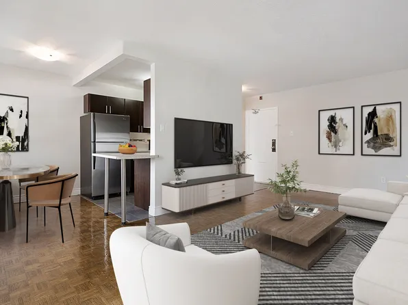 2067 Prospect St #302, Burlington, ON L7R 1Z3
