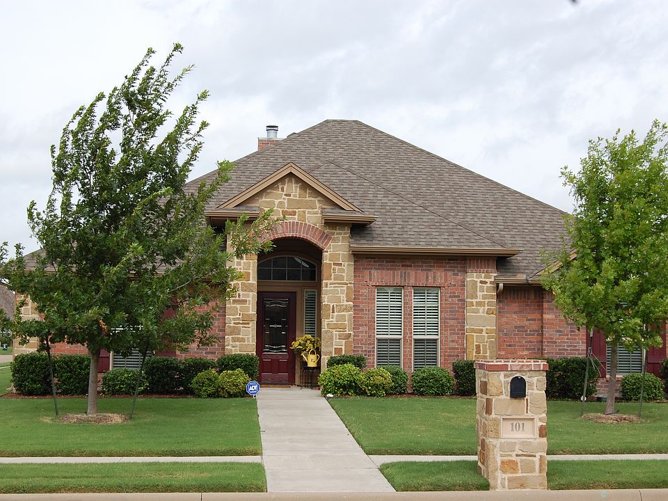 1st image of 101 Monarch Ct