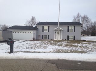 2275 Maple St, Deckerville, MI 48427
