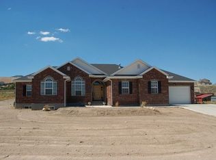 27 Shaggy Mountain Rd, Herriman, UT 84096