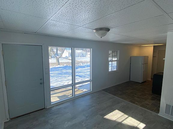 4th image of 1232 Davis Dr