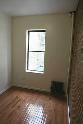 Rented by Camelot Realty Group | media 8