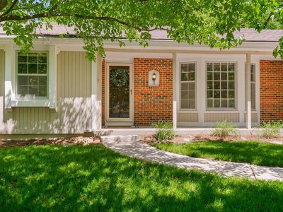 1222 Queens Pl, Kansas City, MO, 64131