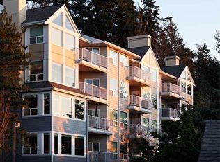 5308 Lake Washington Blvd NE APT E, Kirkland, WA 98033