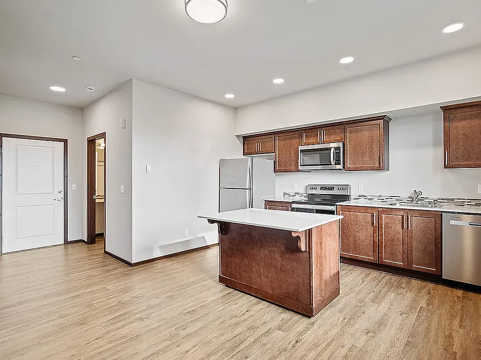 Taylor Place & Elliott Lofts