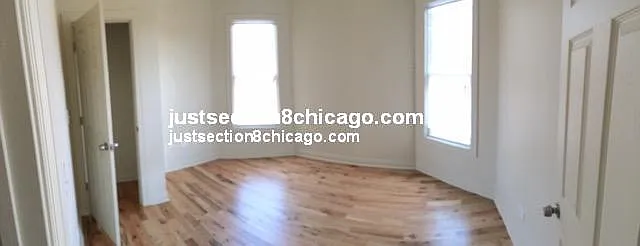 2 bed, 1.0 bath, $2,100 — Photo 4