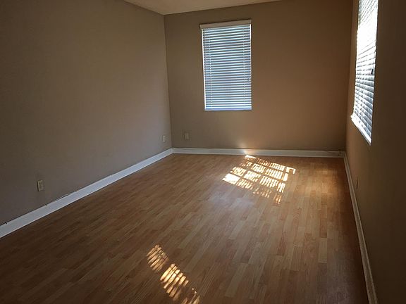 5th image of 1222 James St APT 1