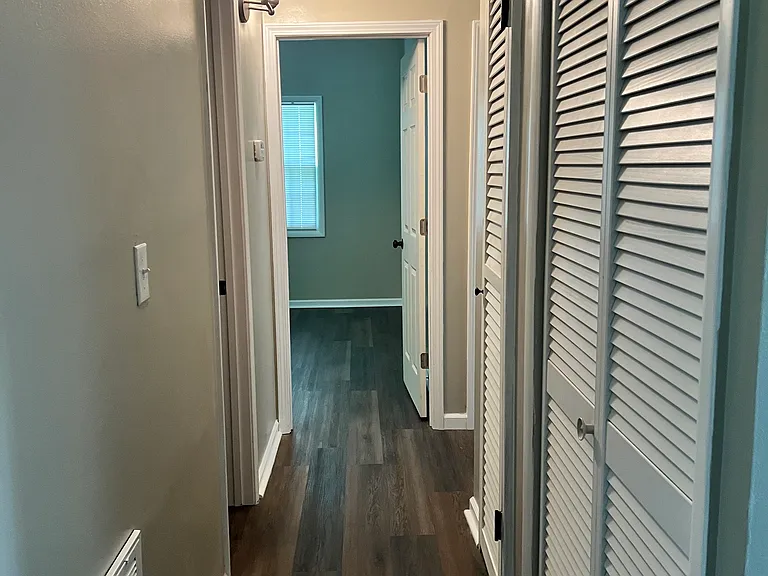 107 Bonnie Rd — Photo 11