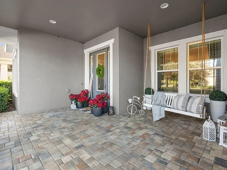 6440 Tideline Dr — Photo 3