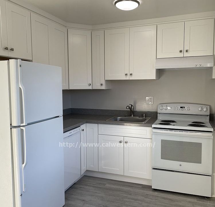 1st image of 4210 Payne Ave APT 2