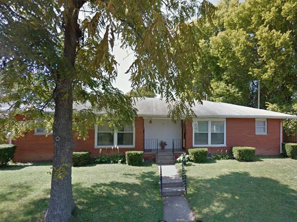 Left side of this side-by-side duplex