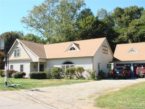 63 Nehantic Trl, Old Saybrook, CT 06475