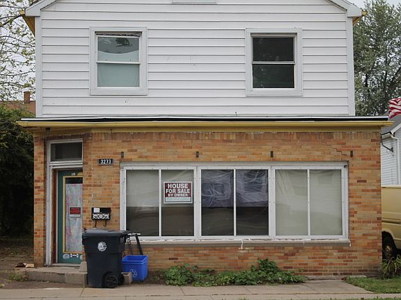 5th image of 3273 S Park Ave