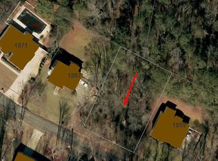 1863 Sweet Briar Ln, Birmingham, AL 35235