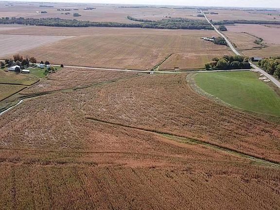 5th image of M/l Of Land On 52nd St