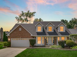 1630 Ainsley Ln, Lombard, IL