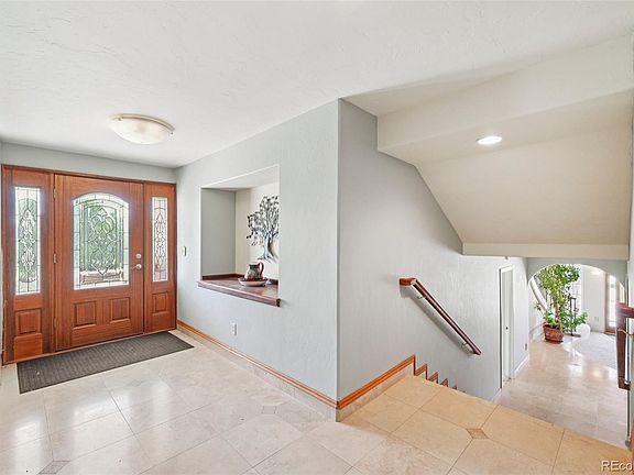 4th image of 55 Coolidge Street