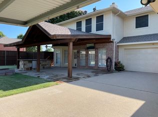 6902 Wilhelmina Dr, Sachse, TX 75048