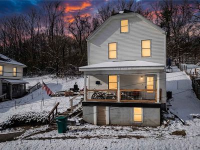 325 E Grant St, Houston, PA, 15342