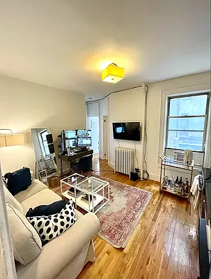 Rented by LJ Sloane Management | media 23