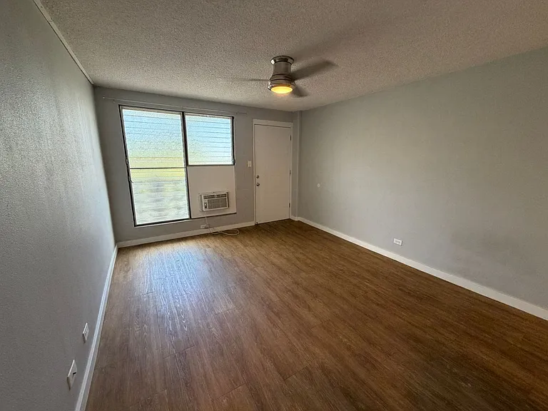 1832 Citron St — Photo 16