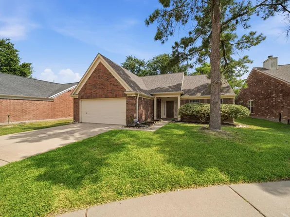 20619 Apache Lake Dr, Katy, TX 77449