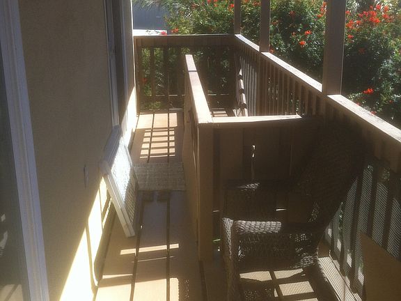 Rear balcony/deck