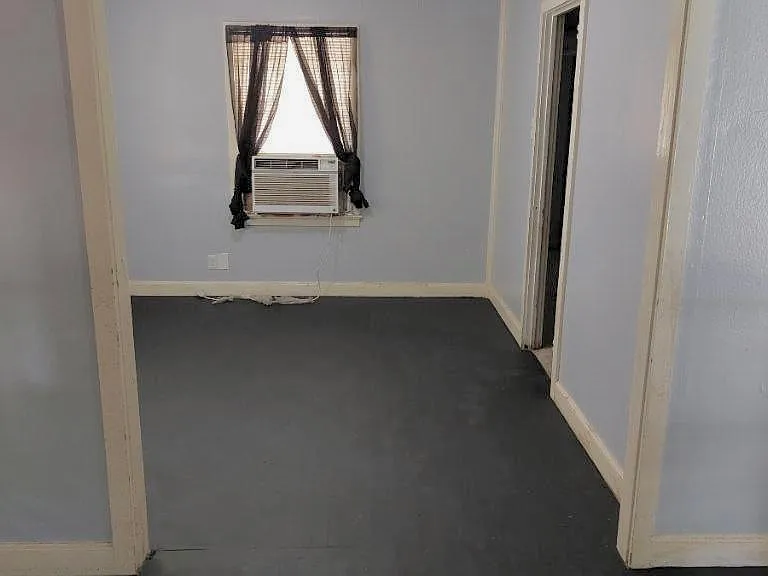 3644 Hillcrest Ave — Photo 10