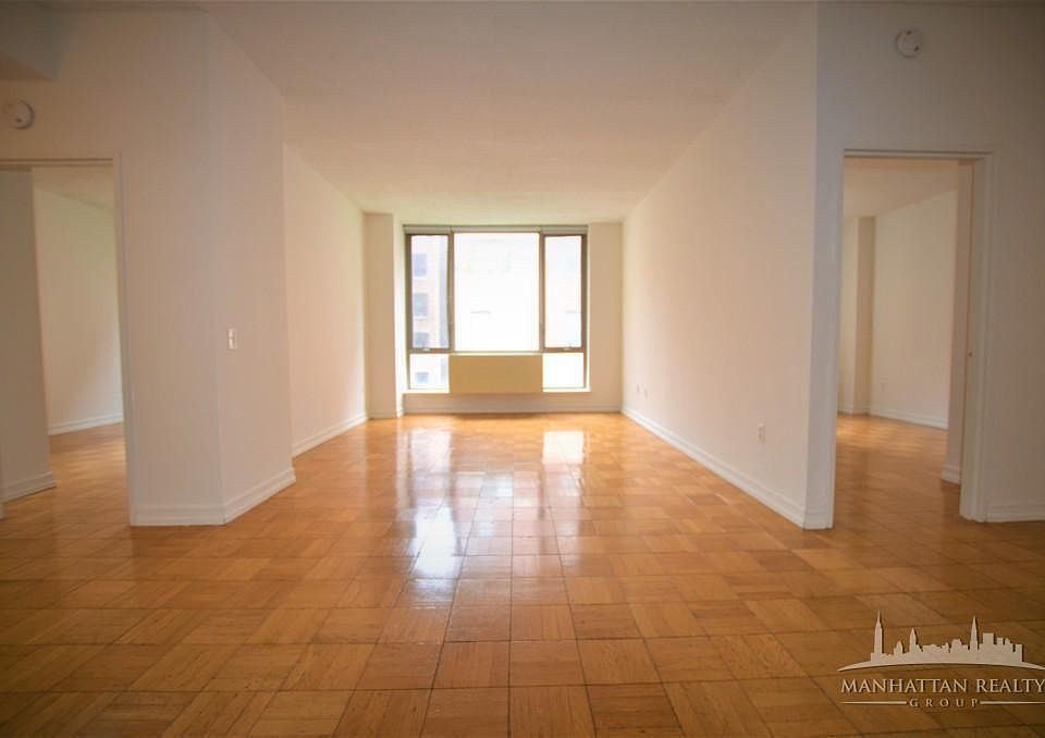 1st image of 321 W 54th St APT 711
