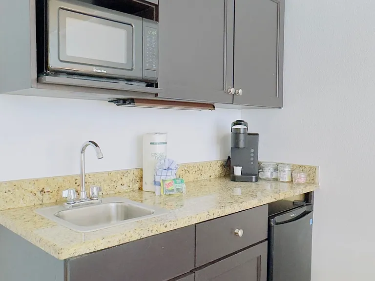 1501 S Ocean Blvd #420 — Photo 6