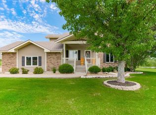 19432 166th St, Basehor, KS 66007