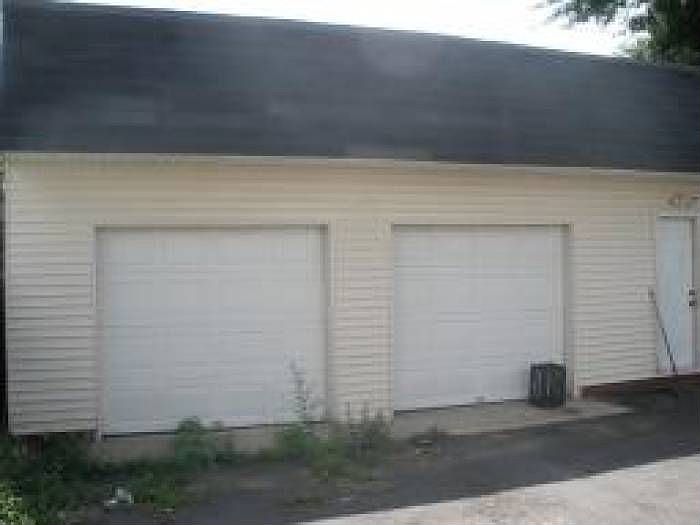 2nd image of 272 Columbus Ave