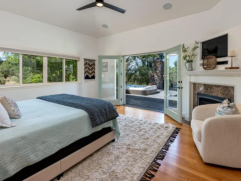 300 Shiloh Valley Ct — Photo 23