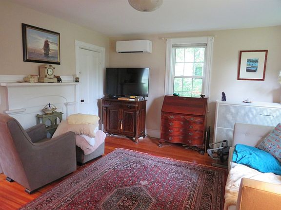 5th image of 57 Highland St