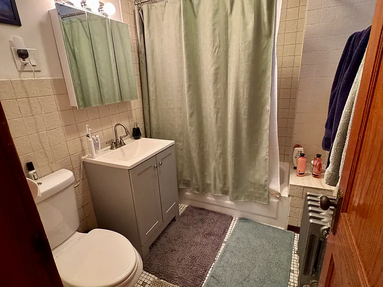 849 N Western Ave #1 — Photo 7