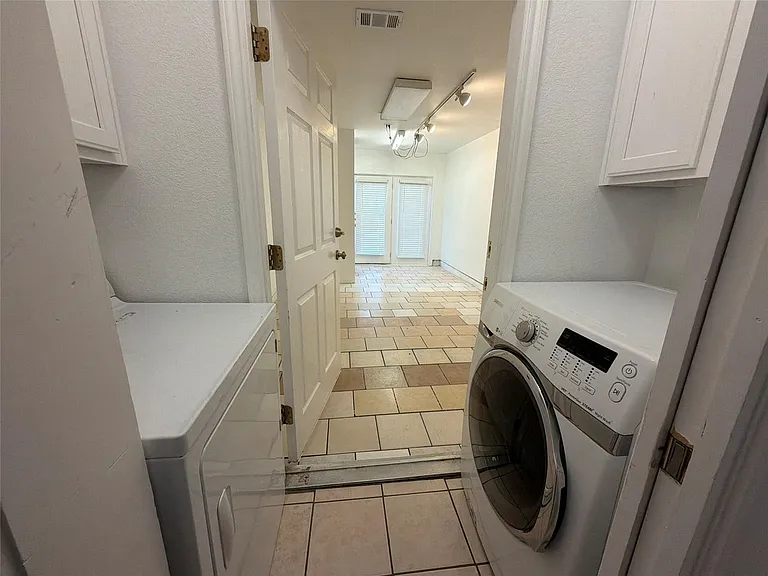 103 N Mockingbird Cir — Photo 14