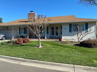 430 Twin Lakes Cir, Santa Rosa, CA 95409