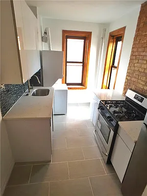 Sold by Bohemia Realty Group | media 2