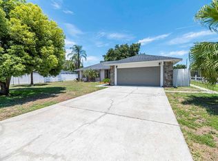 316 Marcum Trace Dr, Lakeland, FL 33809