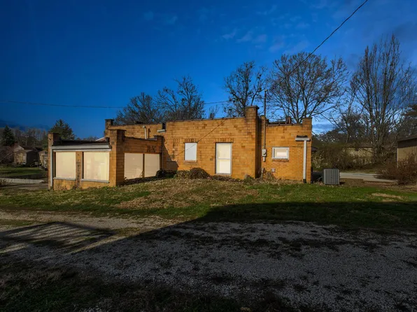 449 W Main St, Mount Sterling, KY 40353