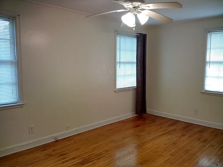 2nd Bedroom Upstairs