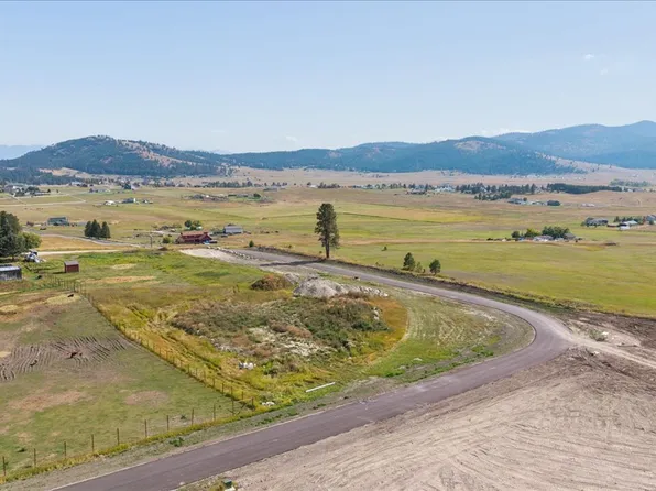 655 Morning View Dr, Kalispell, MT 59901