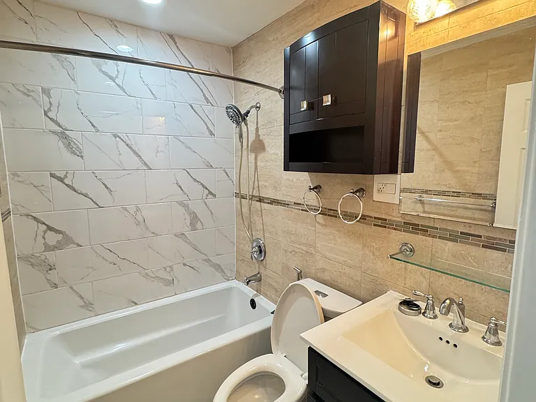 147 Grant Ave #2 — Photo 8